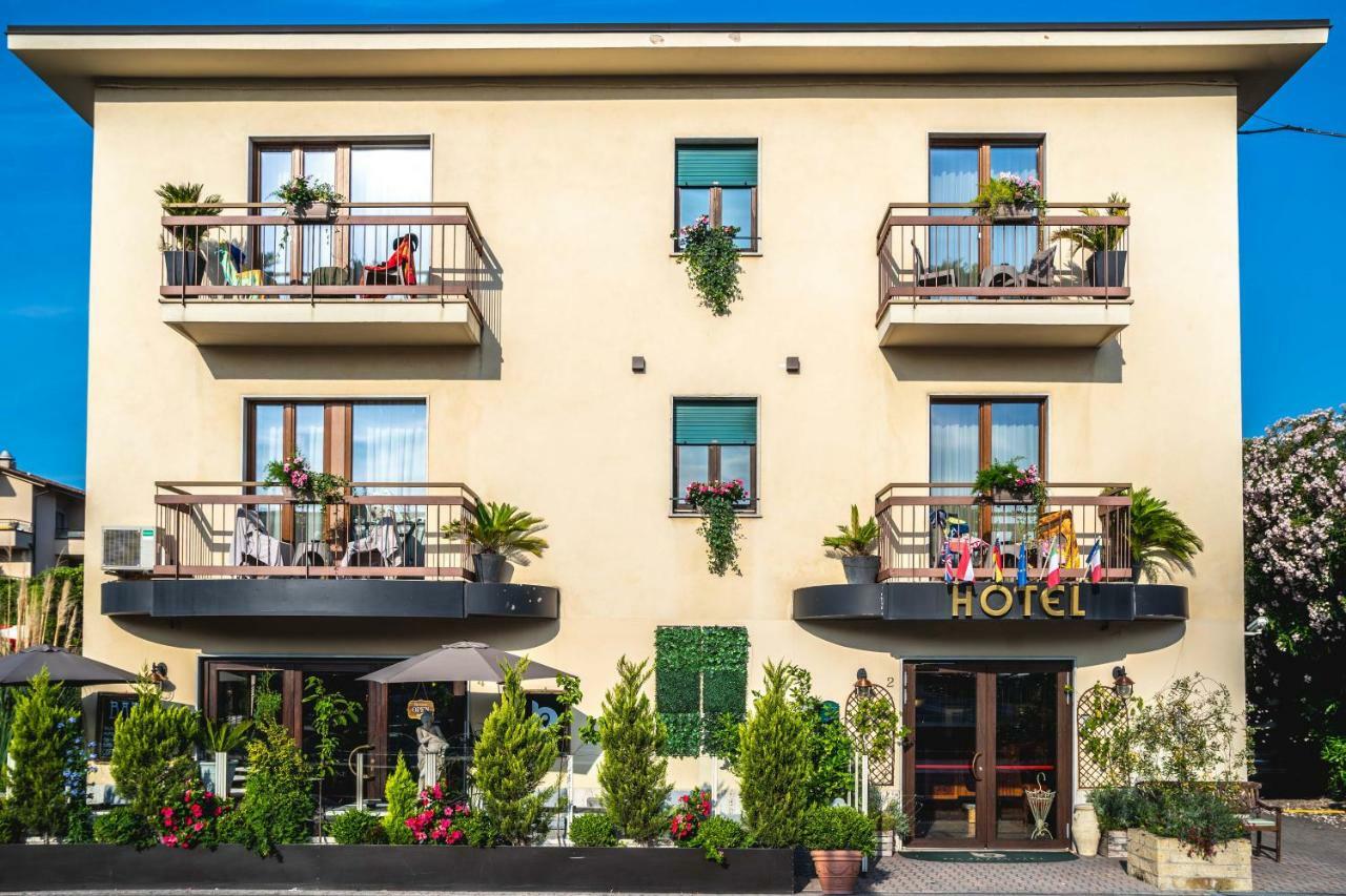 B City Bardolino